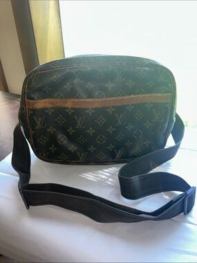 Louis Vuitton Monogram Canvas Reporter PM Shoulder Bag